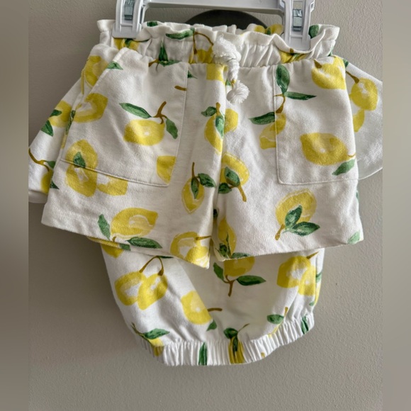 Jessica Simpson Toddler Outfit with Lemon Design - Picture 1 of 6
